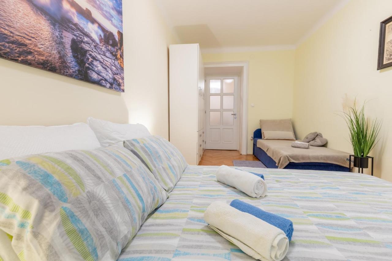 Apartman Kortil Rijeka Exteriör bild